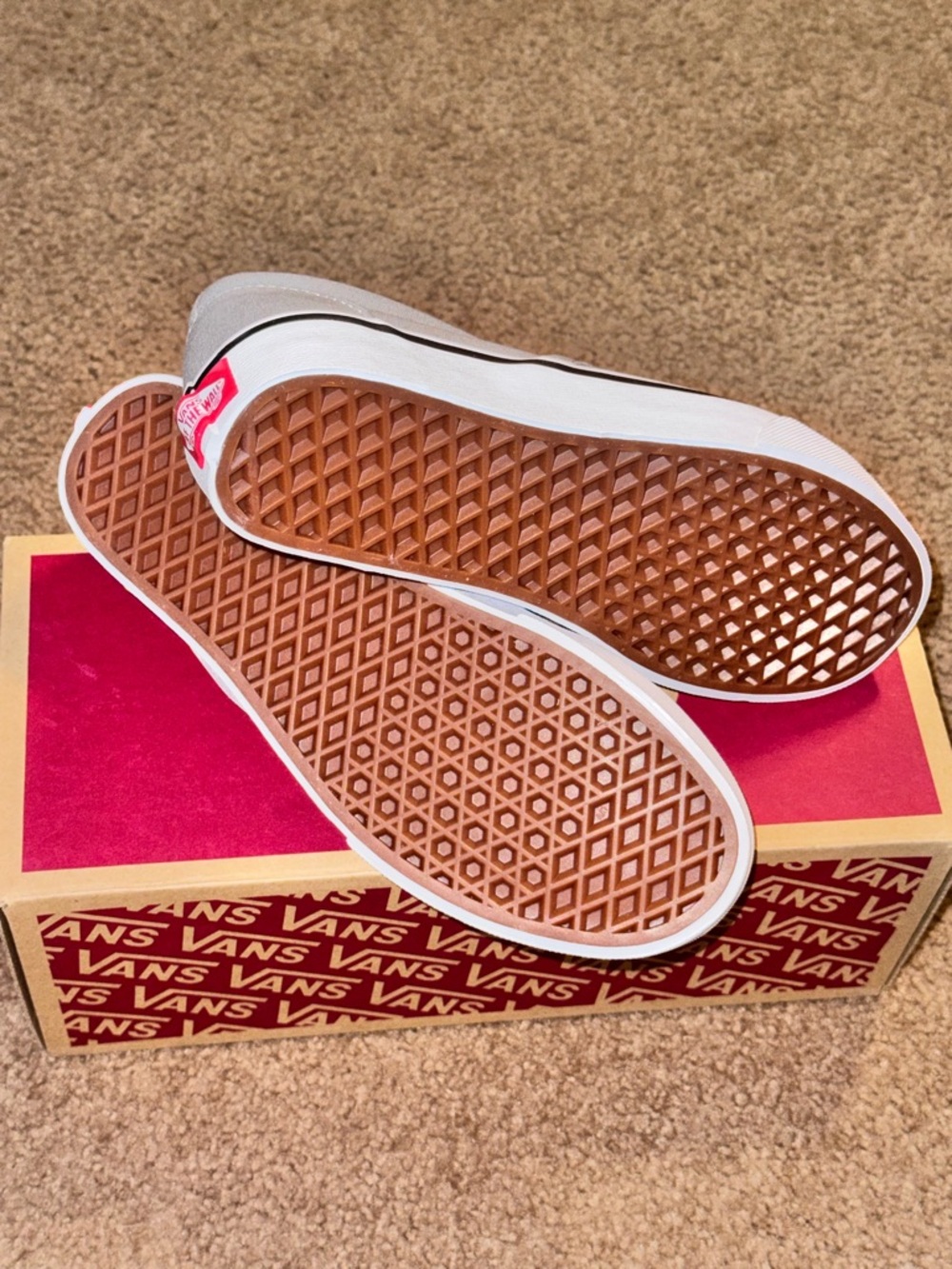 Vans Slip-On Sneakers in Light Gray - Picture 4 of 6